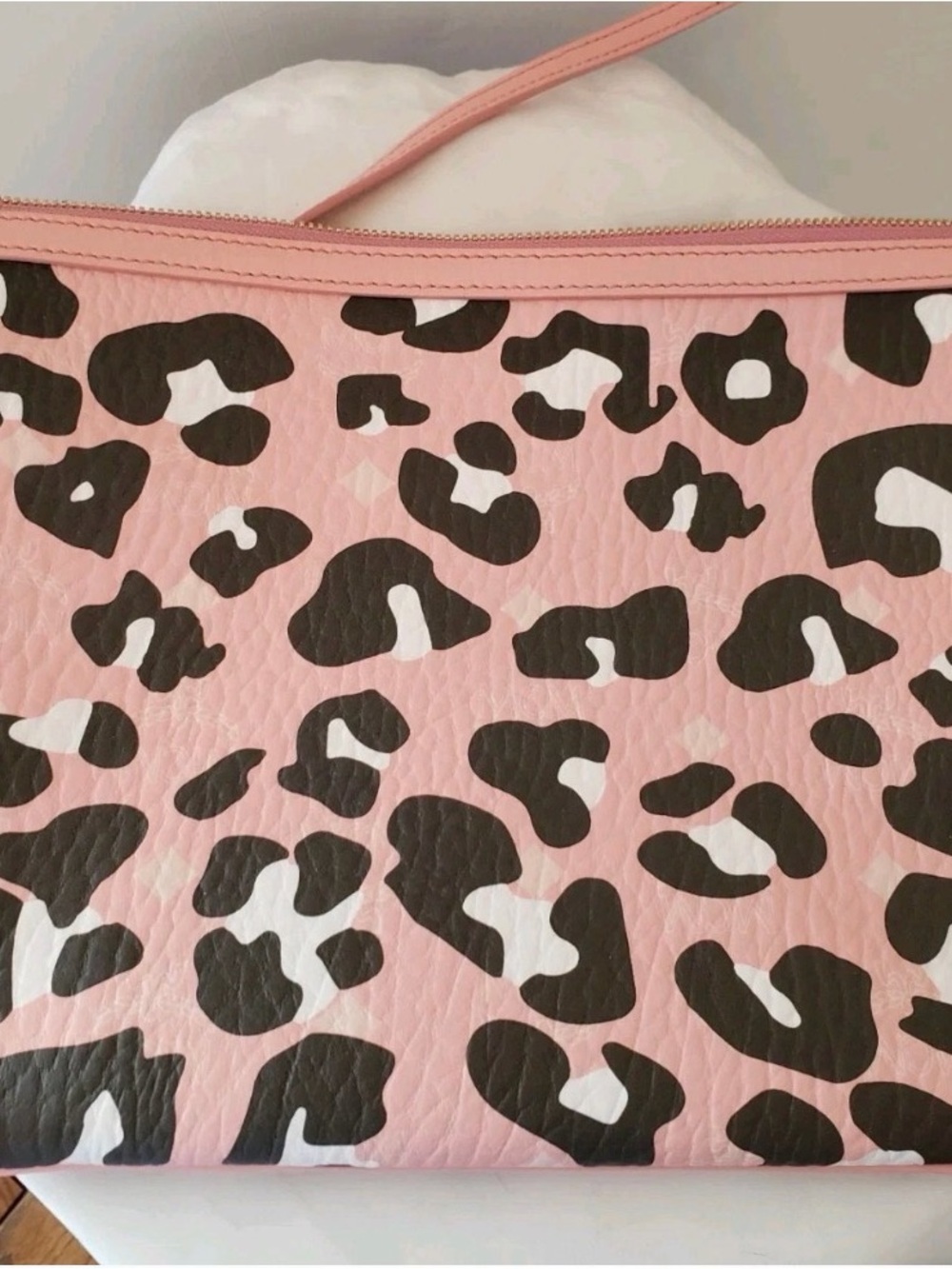 Mcm Pink Leopard Print pouch Women's Bag